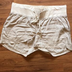 Khaki linen Maternity shorts